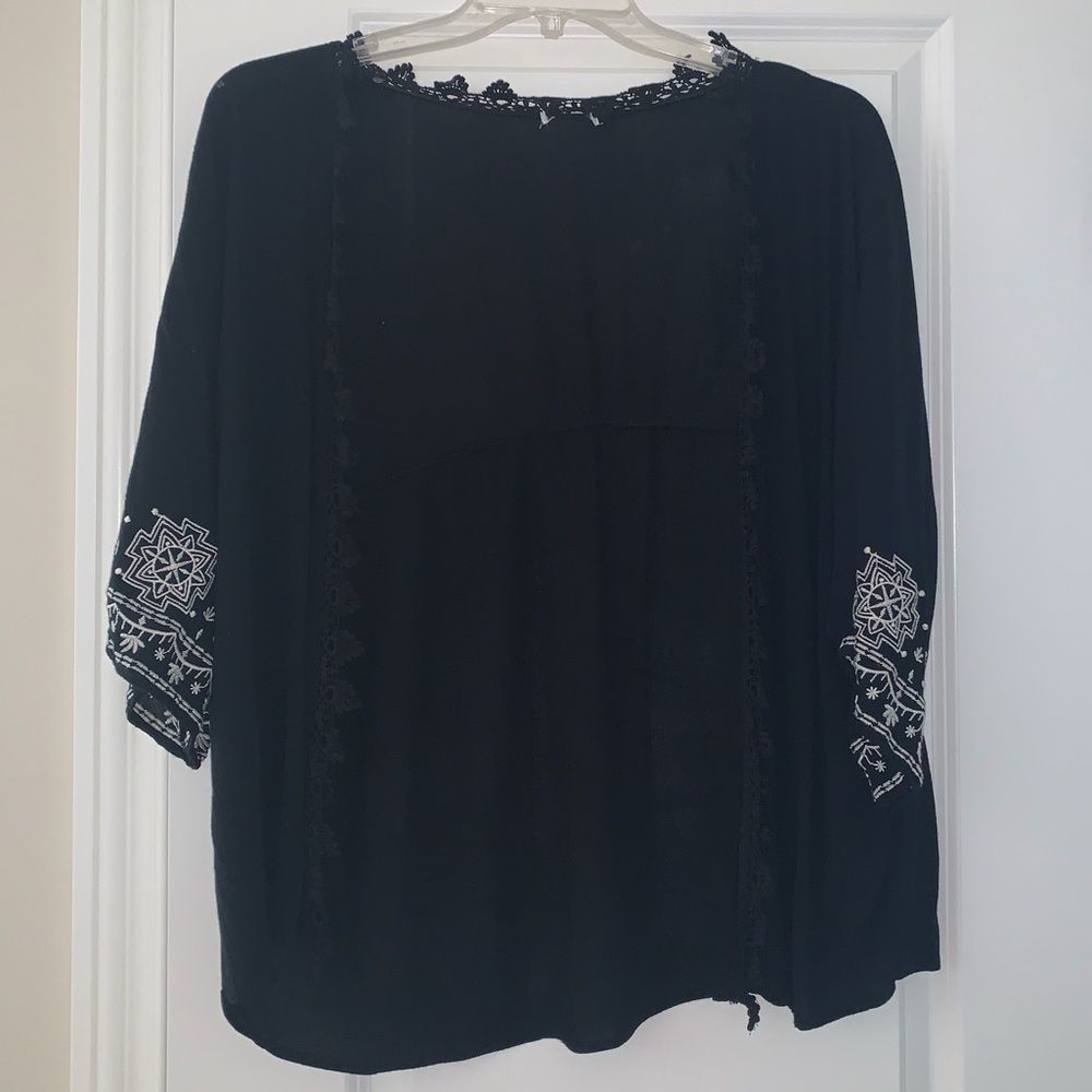 Black Shawl